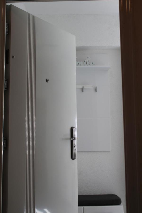 Red Apartment Sarajewo Zewnętrze zdjęcie
