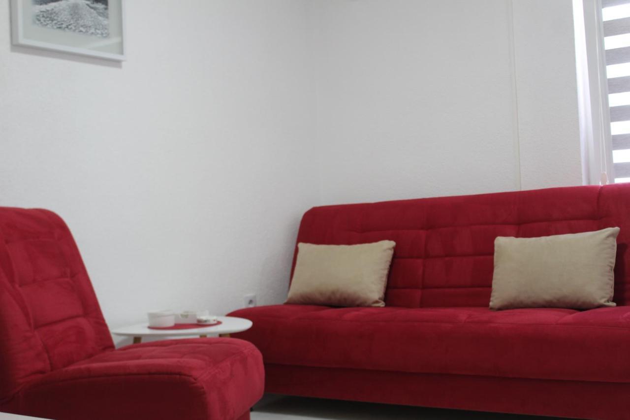 Red Apartment Sarajewo Zewnętrze zdjęcie